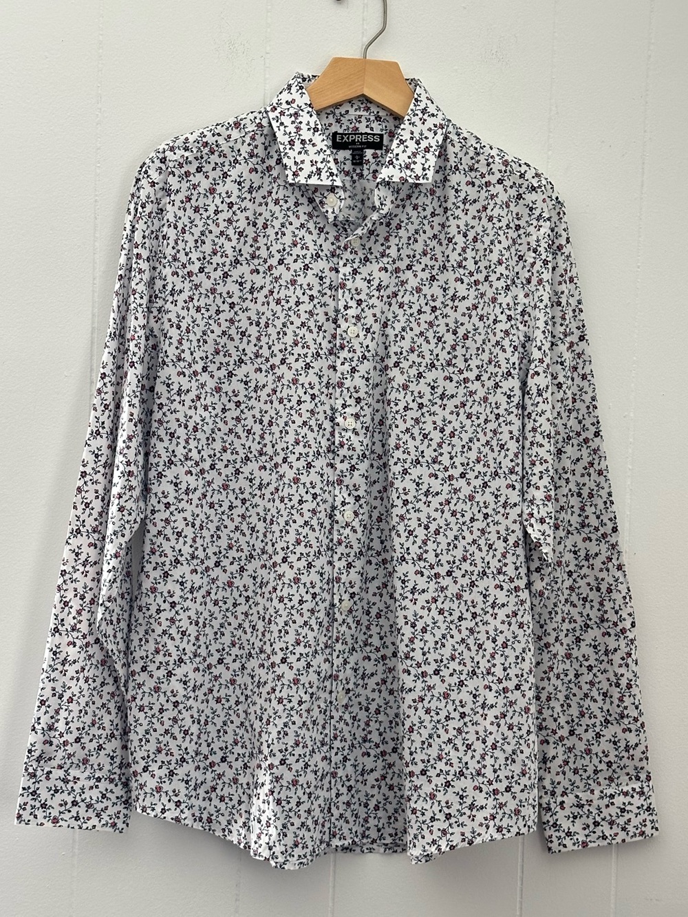 Express Men's White Button-Up with Small Floral Print Large